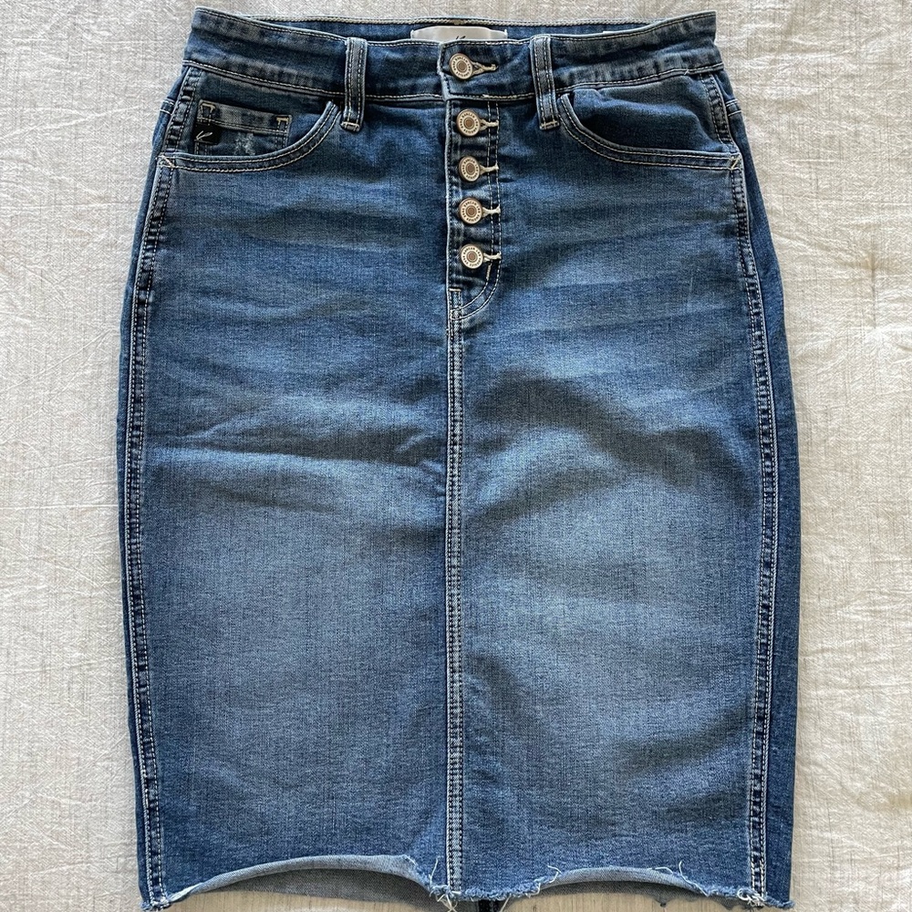 High waisted denim skirt